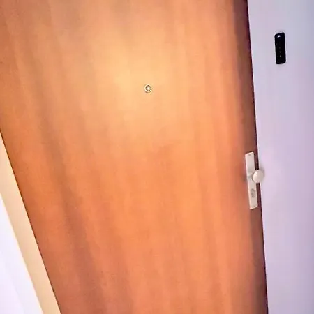 Ruhiges Retreat Souterrain-apartment Werbach Nahe Pferdemarkt W31 Apartment Oldenburg