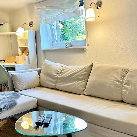 Ruhiges Retreat Souterrain-apartment Werbach Nahe Pferdemarkt W31 *