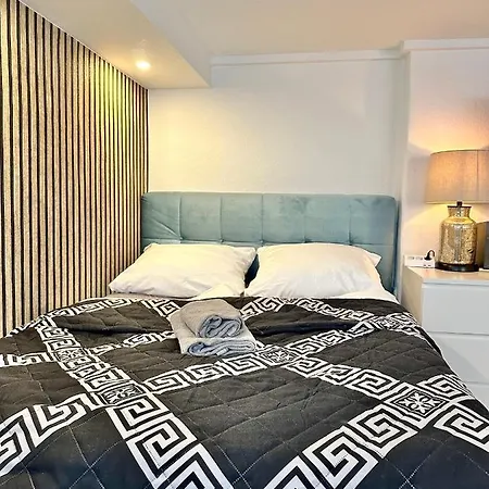 Ruhiges Retreat Souterrain-apartment Werbach Nahe Pferdemarkt W31 * Oldenburg